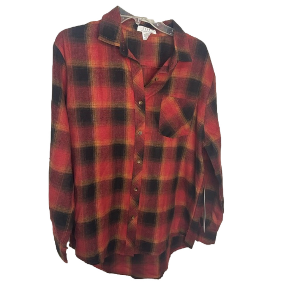 NWT Ladies red flannel L.i.f.e. love is for eternity top size medium